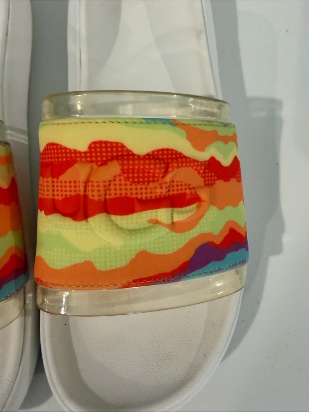 UGG Summer slides/ sandals- “cali collage “ size 9 - Picture 2 of 4